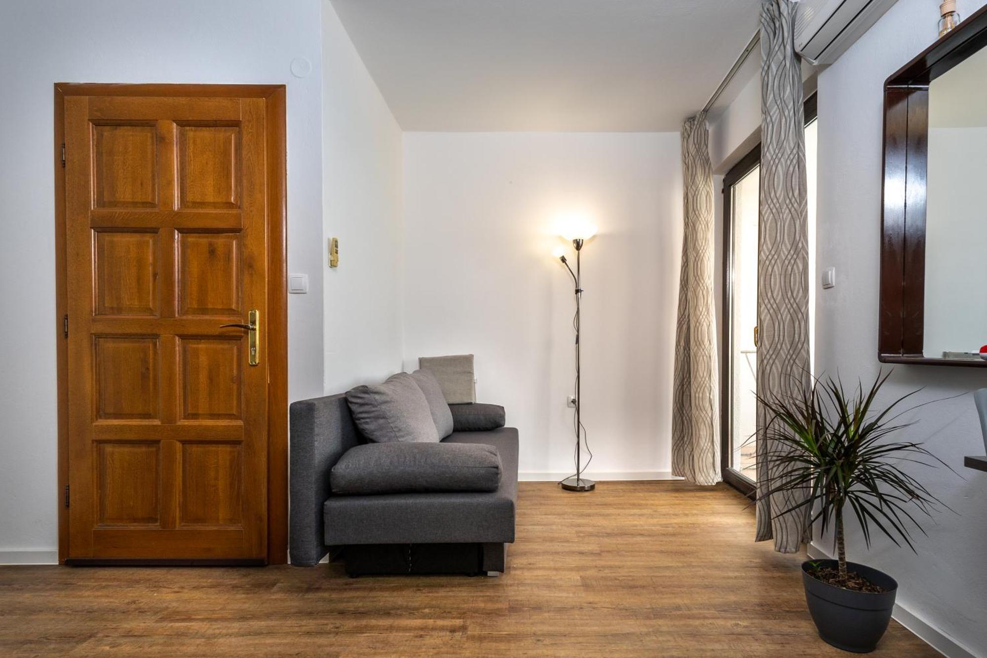 Apartments Dida Sime スタリグラード 部屋 写真